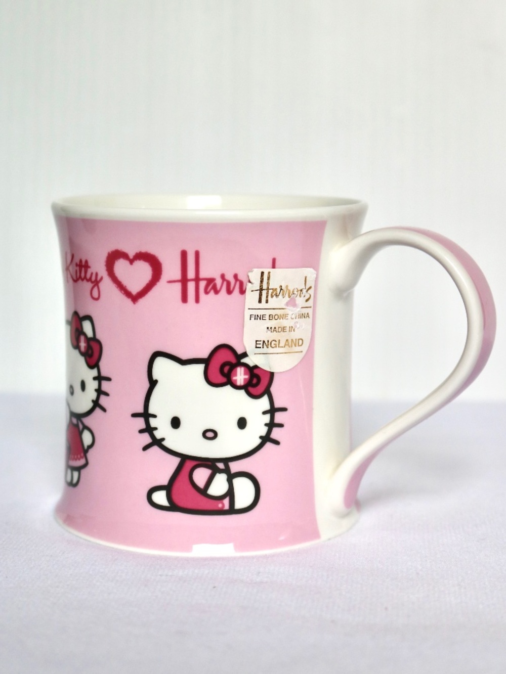 Hello Kitty x Harrods Pink White Bone China Coffee Tea Mug Made In England